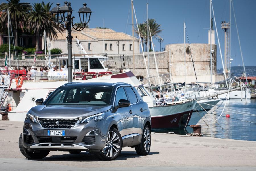  Peugeot 3008 GT Line 2016 года  (WW) (фото 30 из 42)